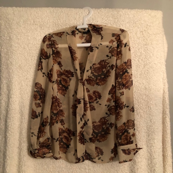 Floral Sheer Blouse - Picture 4 of 5